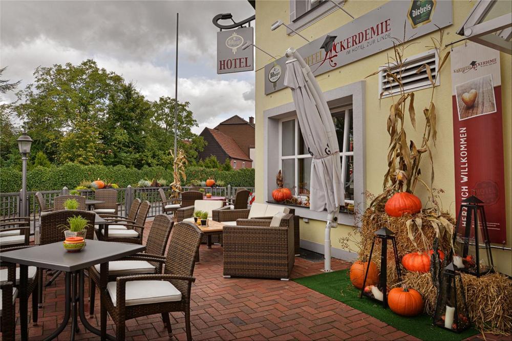 Hotel Zur Linde Schermbeck Esterno foto
